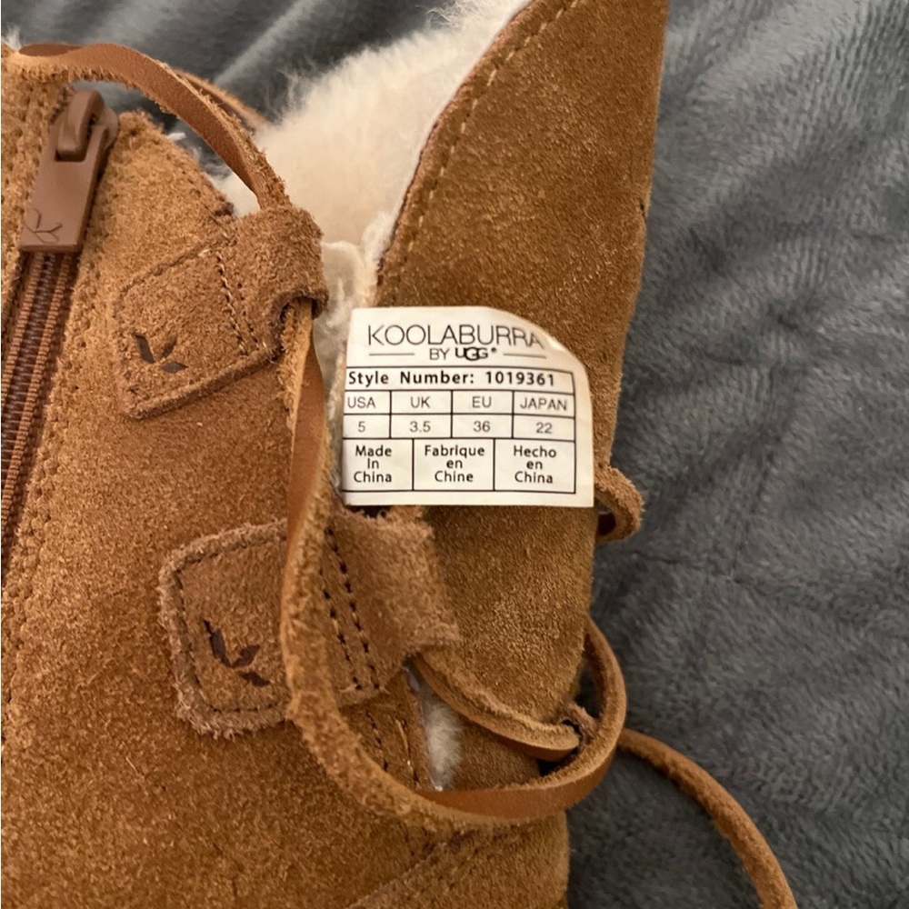 Warm Ugg Boots - image 2